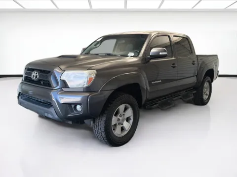 Gray 2015 Toyota Tacoma PreRunner V6 for sale in Montclair, CA