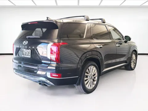 More photos of 2020 Hyundai Palisade Limited at STG Montclair, CA