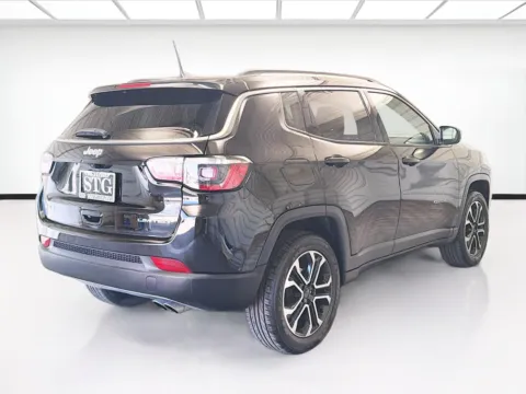 More photos of 2022 Jeep Compass Limited at STG Montclair, CA