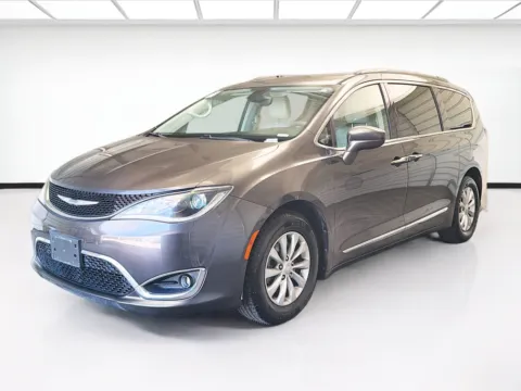Gray 2017 Chrysler Pacifica Touring L for sale in Montclair, CA
