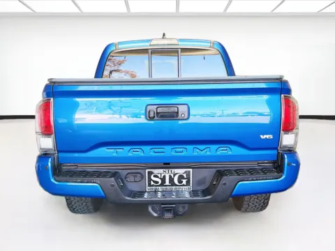 More photos of 2016 Toyota Tacoma Limited V6 at STG Montclair, CA