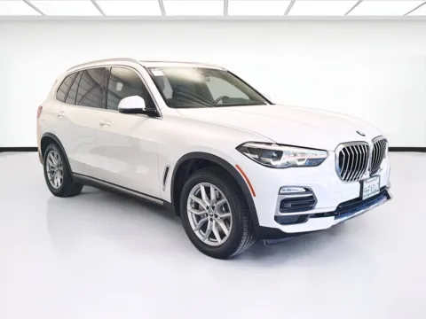 Another view of 2020 BMW X5 sDrive40i for sale in Montclair, CA at STG Montclair