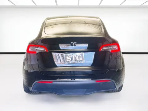 More photos of 2021 Tesla Model Y Standard Range at STG Montclair, CA