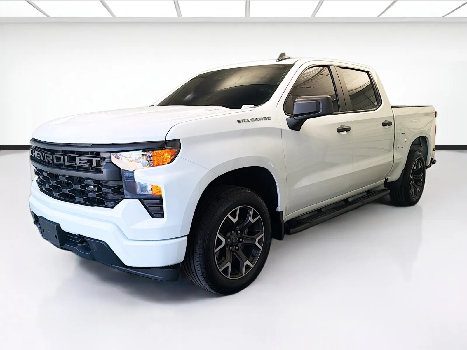 White 2025 Chevrolet Silverado 1500 Custom for sale in Montclair, CA