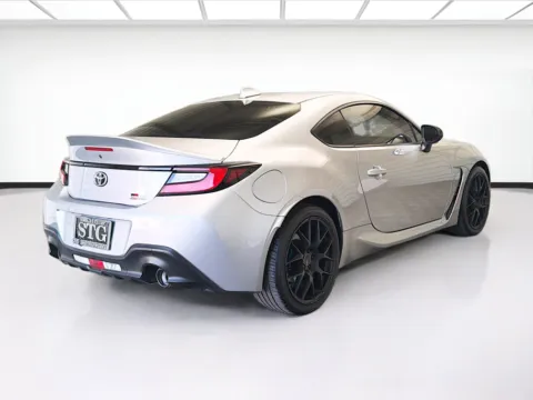 More photos of 2022 Toyota GR86 Premium at STG Montclair, CA