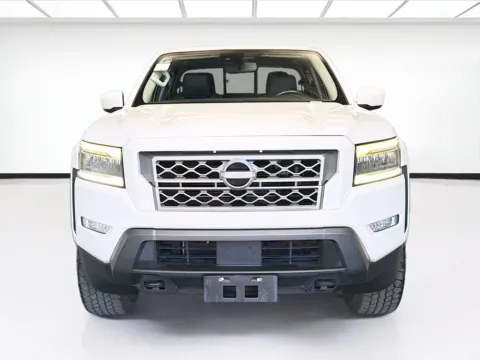 Photos of 2022 Nissan Frontier SV for sale in Montclair, CA at STG Montclair
