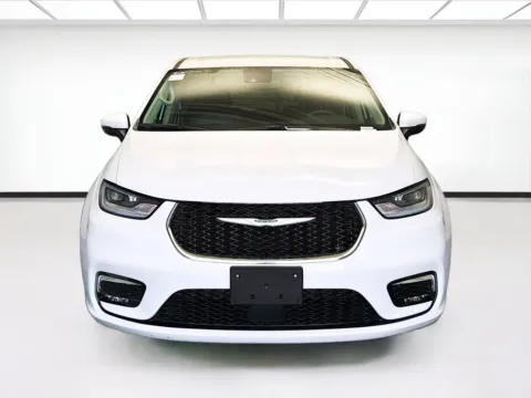 Photos of 2023 Chrysler Pacifica Hybrid Touring L for sale in Montclair, CA at STG Montclair