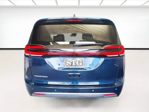 More photos of 2025 Chrysler Pacifica Select at STG Montclair, CA