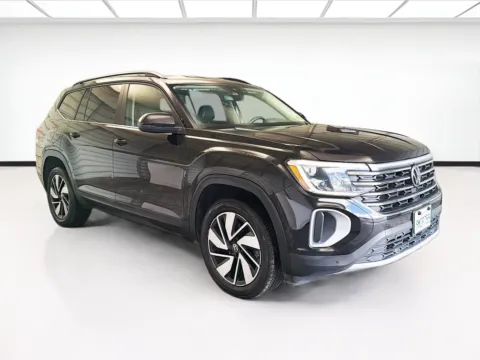 Another view of 2024 Volkswagen Atlas 2.0T SE w/Technology for sale in Montclair, CA at STG Montclair