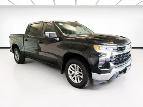 Another view of 2023 Chevrolet Silverado 1500 LT for sale in Montclair, CA at STG Montclair