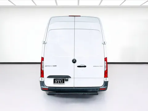 More photos of 2021 Mercedes-Benz Sprinter 3500 Cargo 170 WB High Roof at STG Montclair, CA