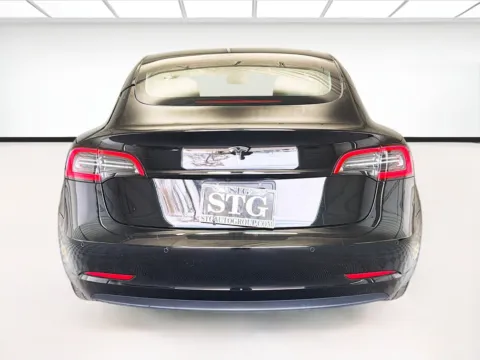 More photos of 2022 Tesla Model 3 at STG Montclair, CA