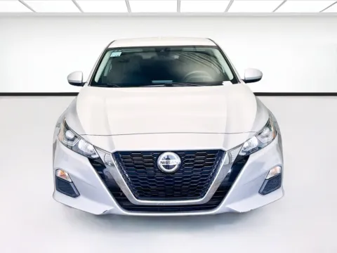 Photos of 2021 Nissan Altima 2.5 S for sale in Montclair, CA at STG Montclair