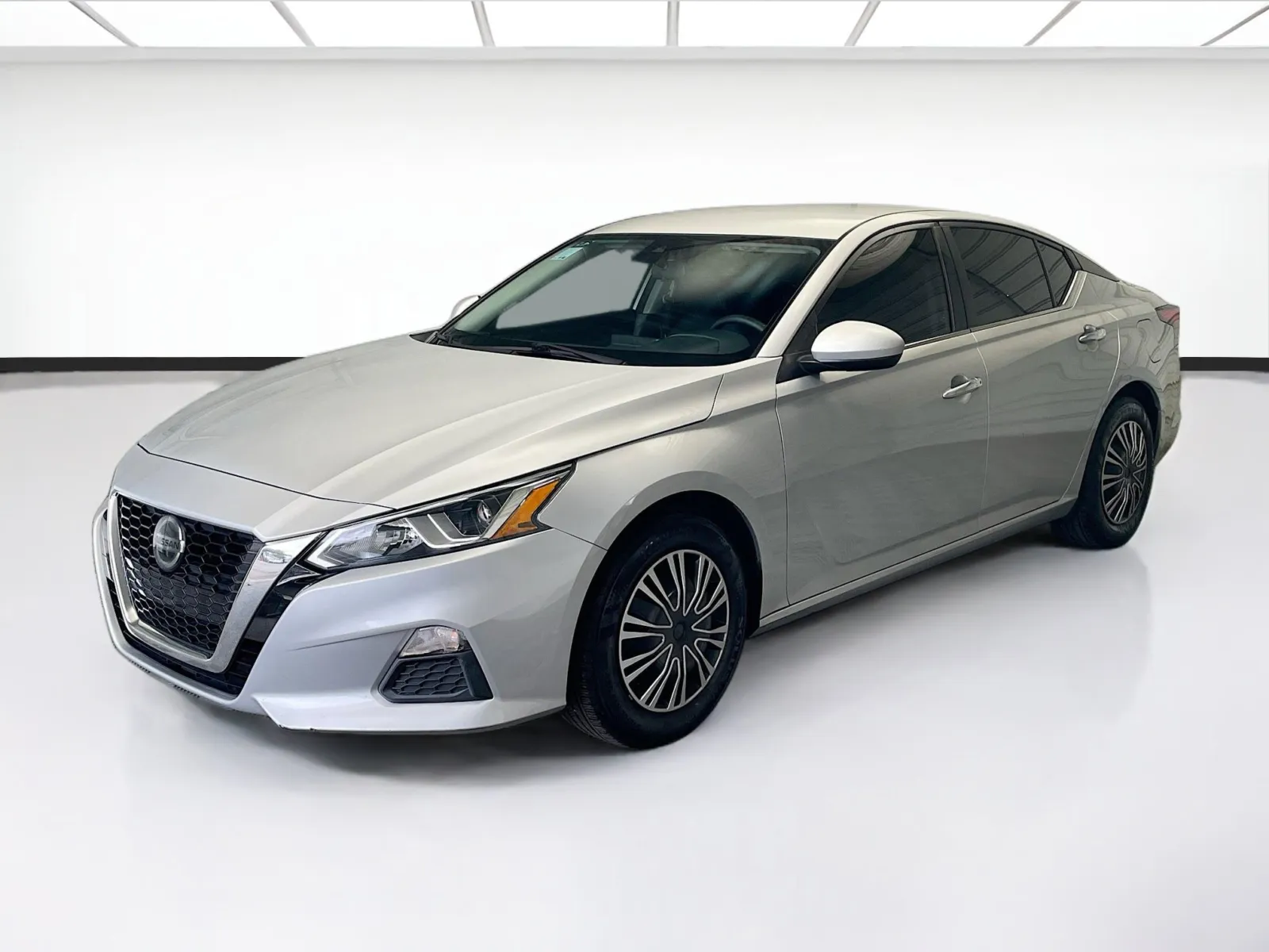 Silver 2021 Nissan Altima 2.5 S for sale in Montclair, CA