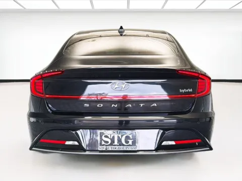More photos of 2022 Hyundai Sonata Hybrid Limited at STG Montclair, CA