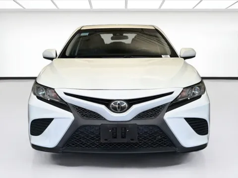 Photos of 2018 Toyota Camry SE for sale in Montclair, CA at STG Montclair