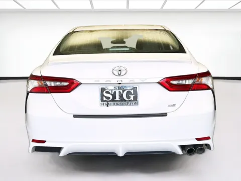 More photos of 2018 Toyota Camry SE at STG Montclair, CA