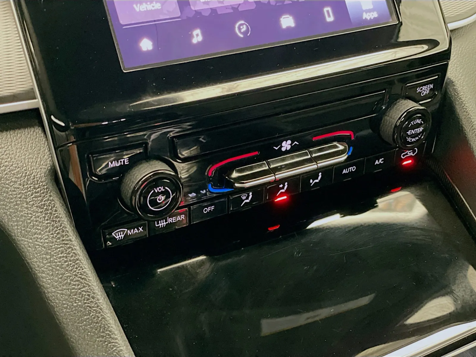 Jeep Grand Cherokee L photo 11