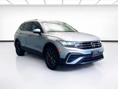 Another view of 2022 Volkswagen Tiguan 2.0T SE for sale in Montclair, CA at STG Montclair