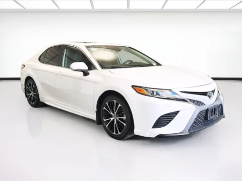 Another view of 2019 Toyota Camry SE for sale in Montclair, CA at STG Montclair