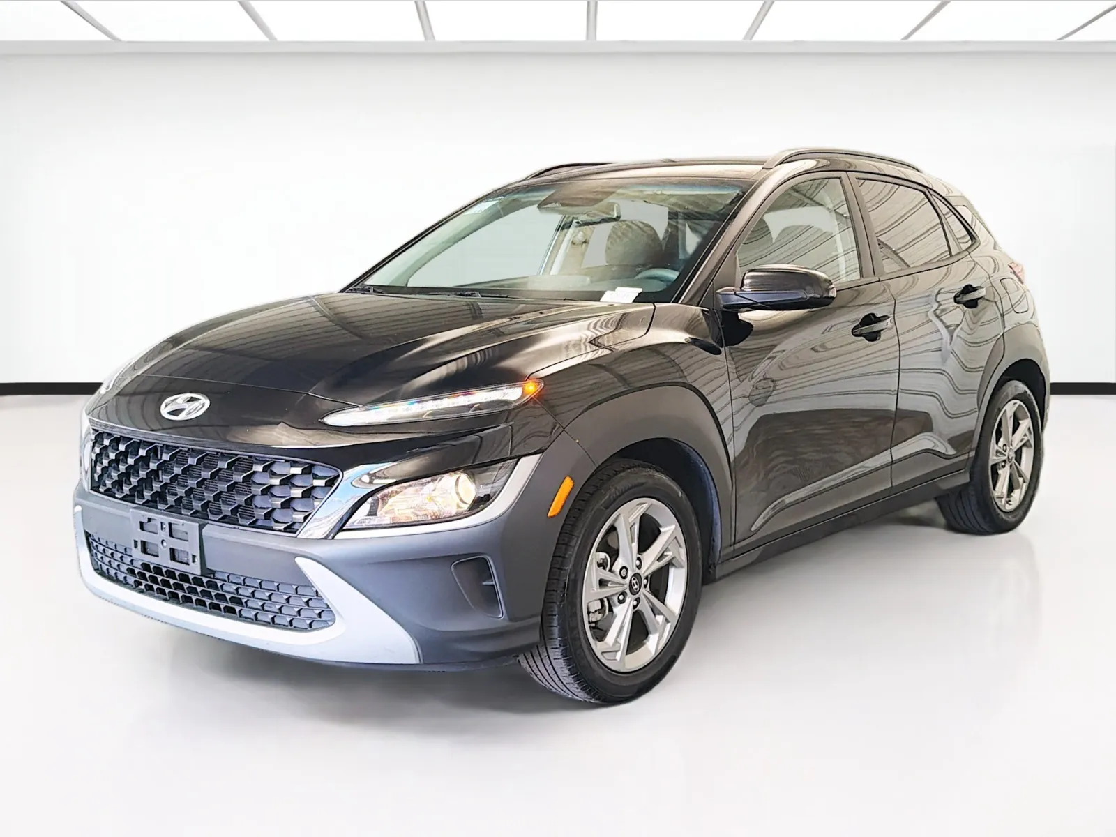 Black 2023 Hyundai Kona SEL for sale in Montclair, CA