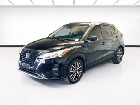 Black 2021 Nissan Kicks SV for sale in Montclair, CA