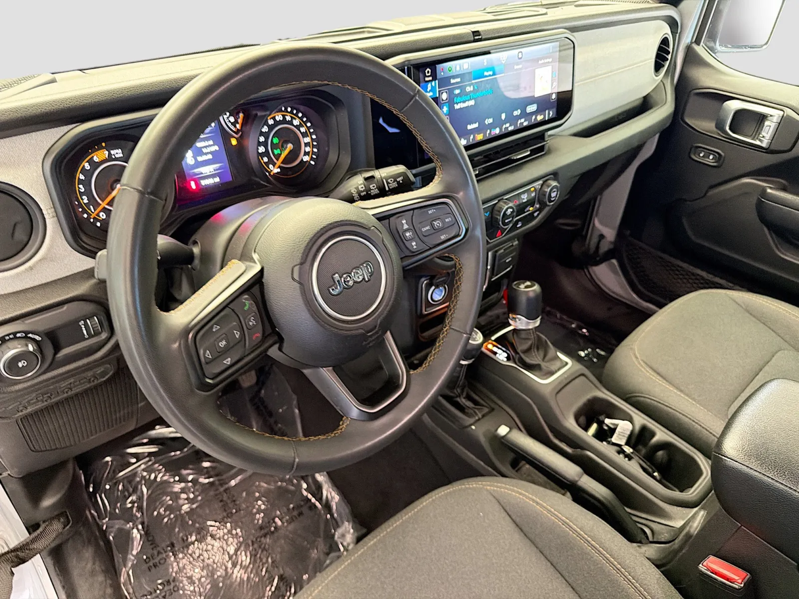 Jeep Wrangler photo 7