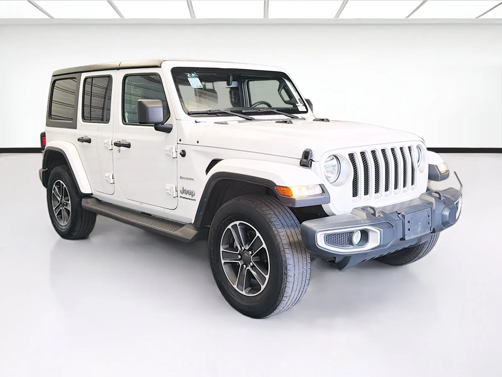 Jeep Wrangler photo 3