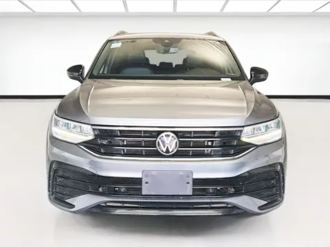 Photos of 2023 Volkswagen Tiguan 2.0T SE R-Line Black for sale in Montclair, CA at STG Montclair
