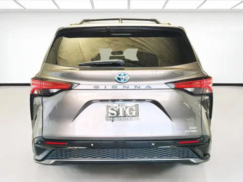 More photos of 2021 Toyota Sienna XSE 7 Passenger at STG Montclair, CA