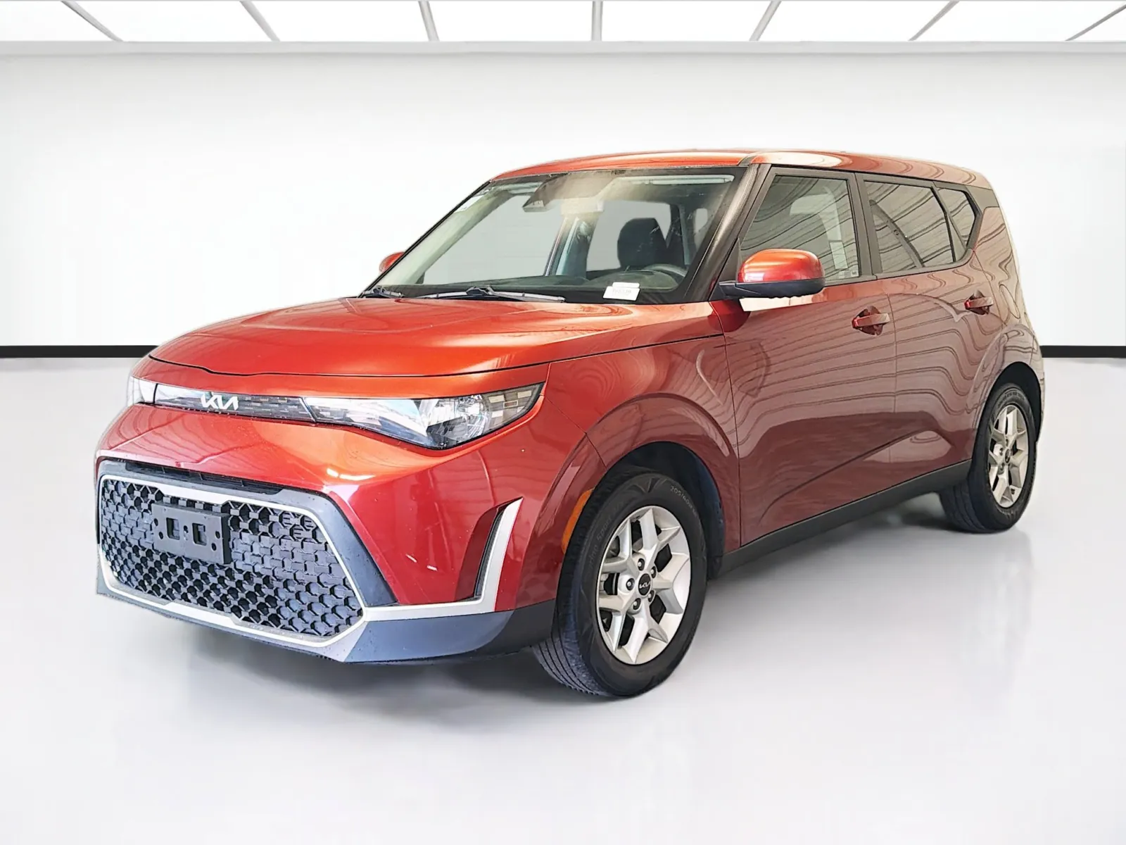 Orange 2023 Kia Soul LX for sale in Montclair, CA