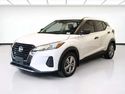 White 2023 Nissan Kicks S for sale in Montclair, CA