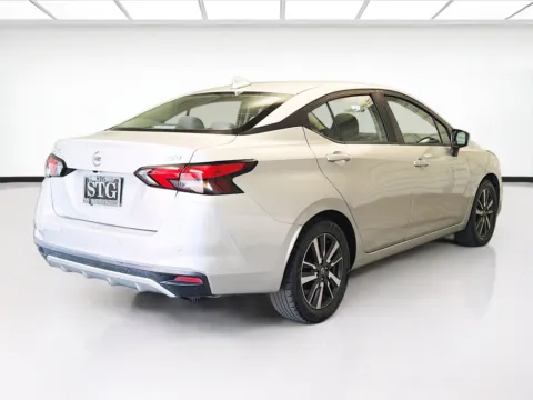 More photos of 2021 Nissan Versa 1.6 SV at STG Montclair, CA