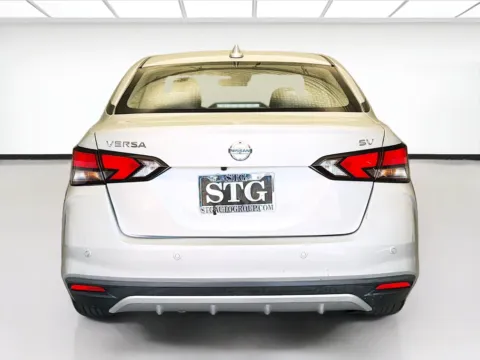 More photos of 2021 Nissan Versa 1.6 SV at STG Montclair, CA