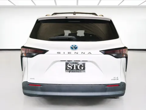 More photos of 2024 Toyota Sienna XLE at STG Montclair, CA