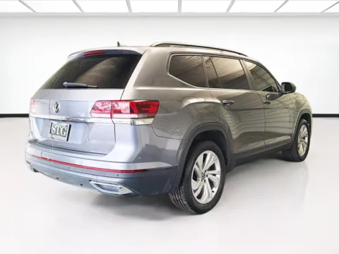 More photos of 2023 Volkswagen Atlas 2.0T SE w/Technology at STG Montclair, CA