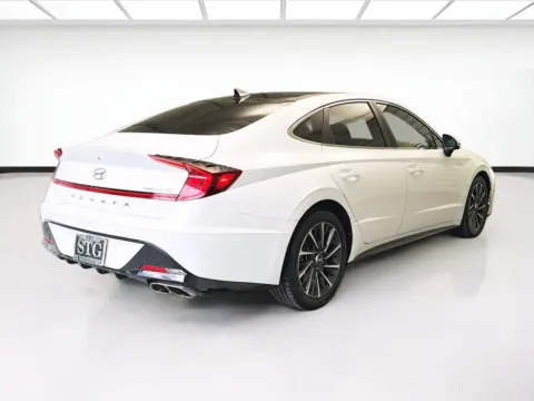 More photos of 2020 Hyundai Sonata Limited at STG Montclair, CA