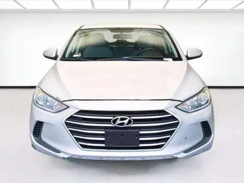 Photos of 2018 Hyundai Elantra SE for sale in Montclair, CA at STG Montclair