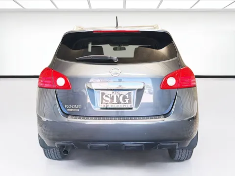 More photos of 2015 Nissan Rogue Select S at STG Montclair, CA