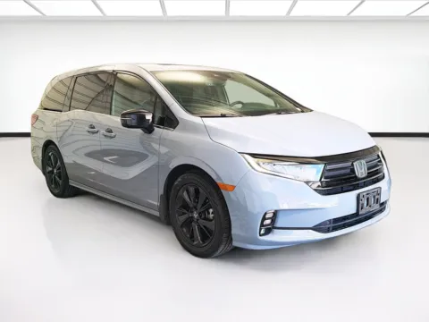 Another view of 2023 Honda Odyssey Sport for sale in Montclair, CA at STG Montclair