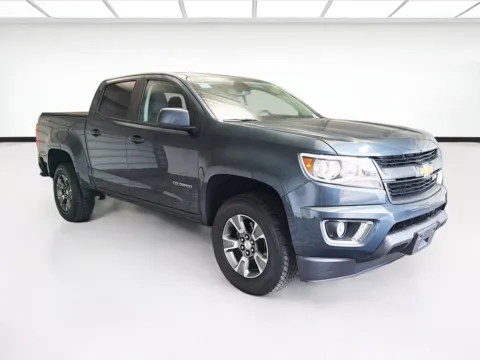 Another view of 2019 Chevrolet Colorado Z71 for sale in Montclair, CA at STG Montclair