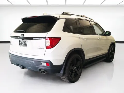 More photos of 2019 Honda Passport Elite at STG Montclair, CA