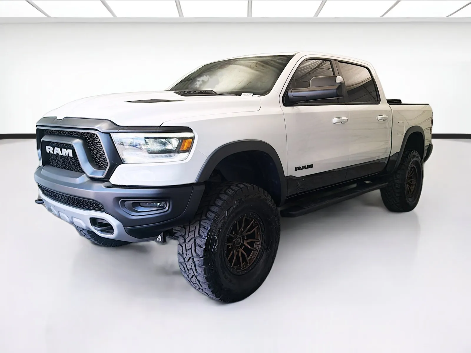 White 2020 Ram 1500 Rebel LEVEL 1 5.7 V8 Hemi for sale in Montclair, CA