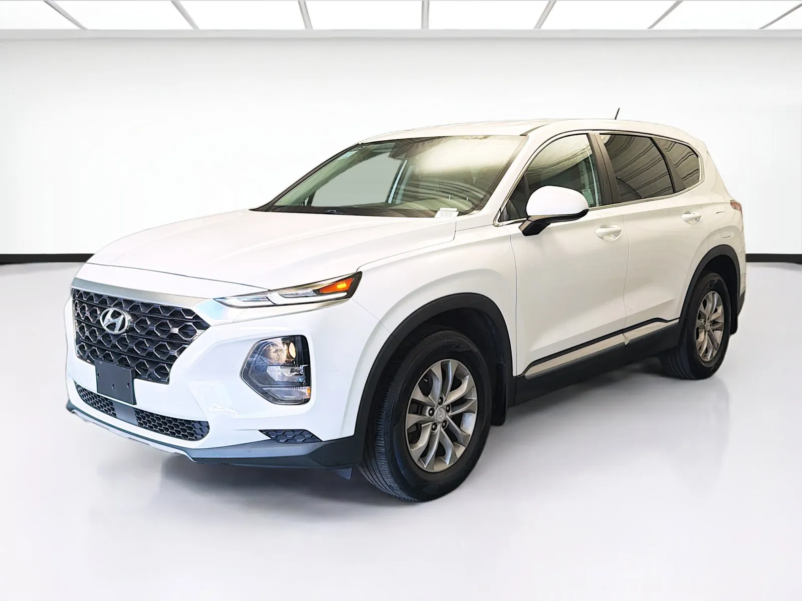 White 2020 Hyundai Santa Fe SE for sale in Montclair, CA