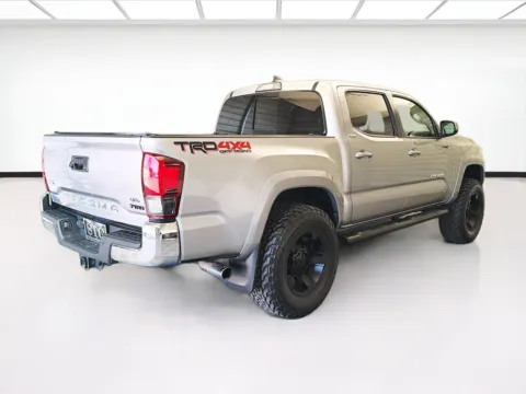 More photos of 2018 Toyota Tacoma SR5 V6 at STG Montclair, CA