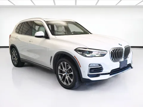 Another view of 2020 BMW X5 sDrive40i for sale in Montclair, CA at STG Montclair