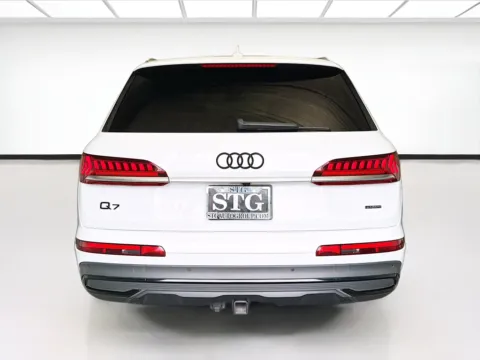More photos of 2021 Audi Q7 55 Premium Plus quattro at STG Montclair, CA