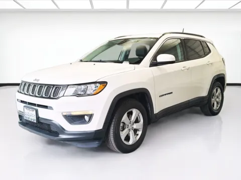 White 2018 Jeep Compass Latitude for sale in Montclair, CA