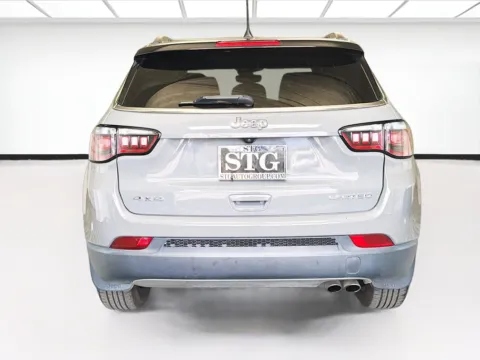 More photos of 2022 Jeep Compass Limited at STG Montclair, CA