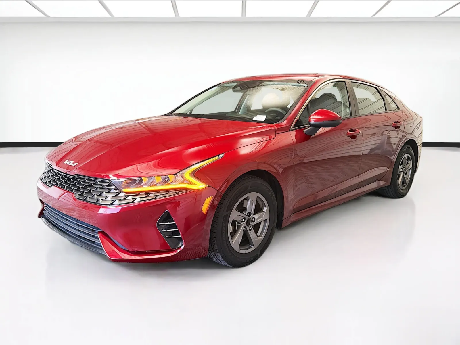 Red 2022 Kia K5 LXS for sale in Montclair, CA